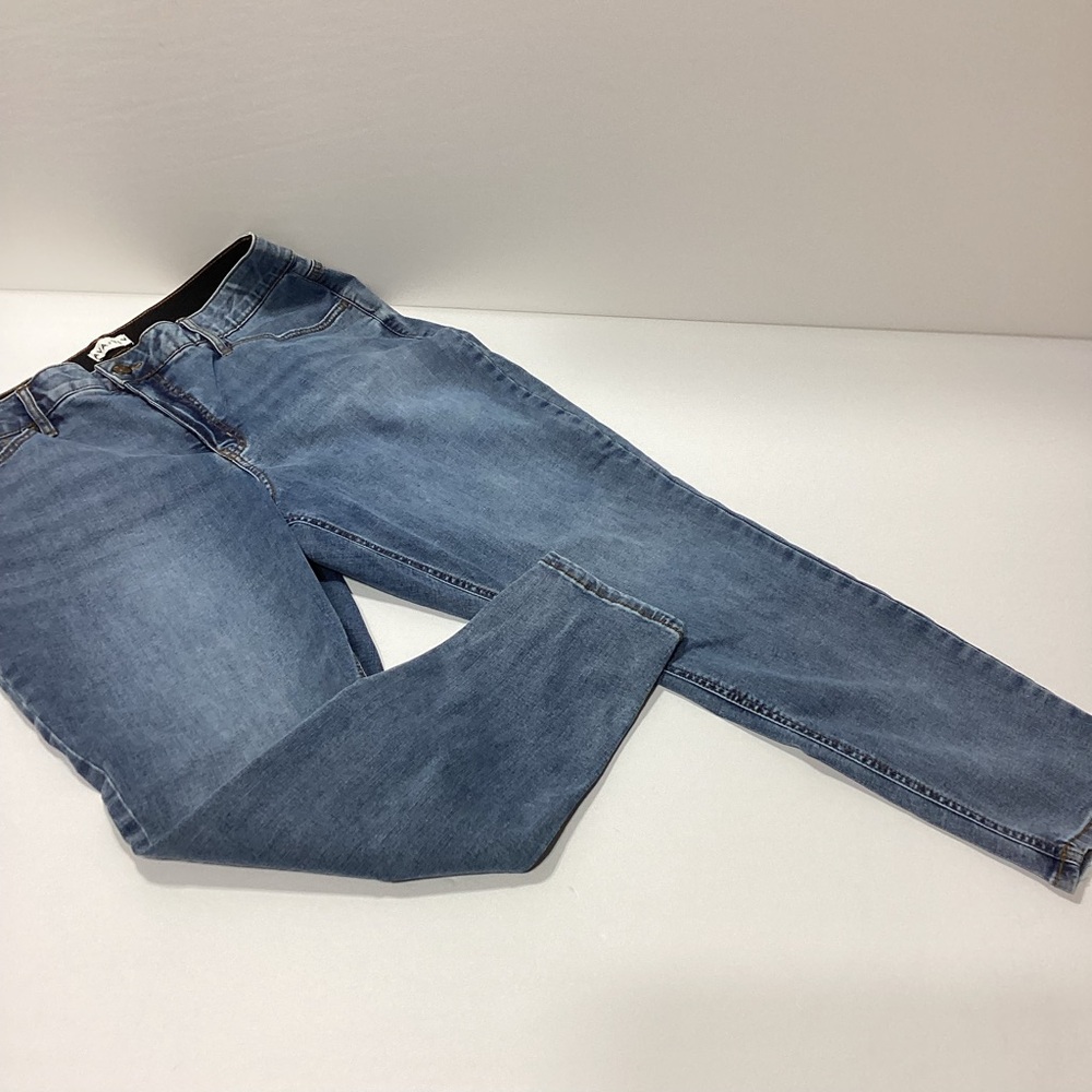 Ava & Viv Jeans High Rise Skinny Elastic Waist Size 18 Light Wash